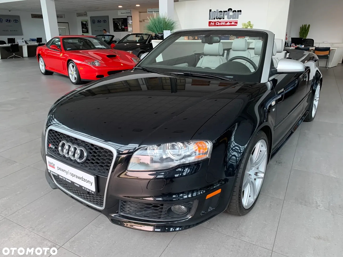 Audi RS4 Standard - 22