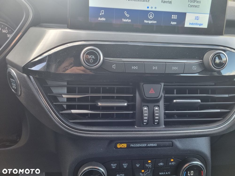 Ford Kuga 2.5P PHEV FWD Titanium - 37