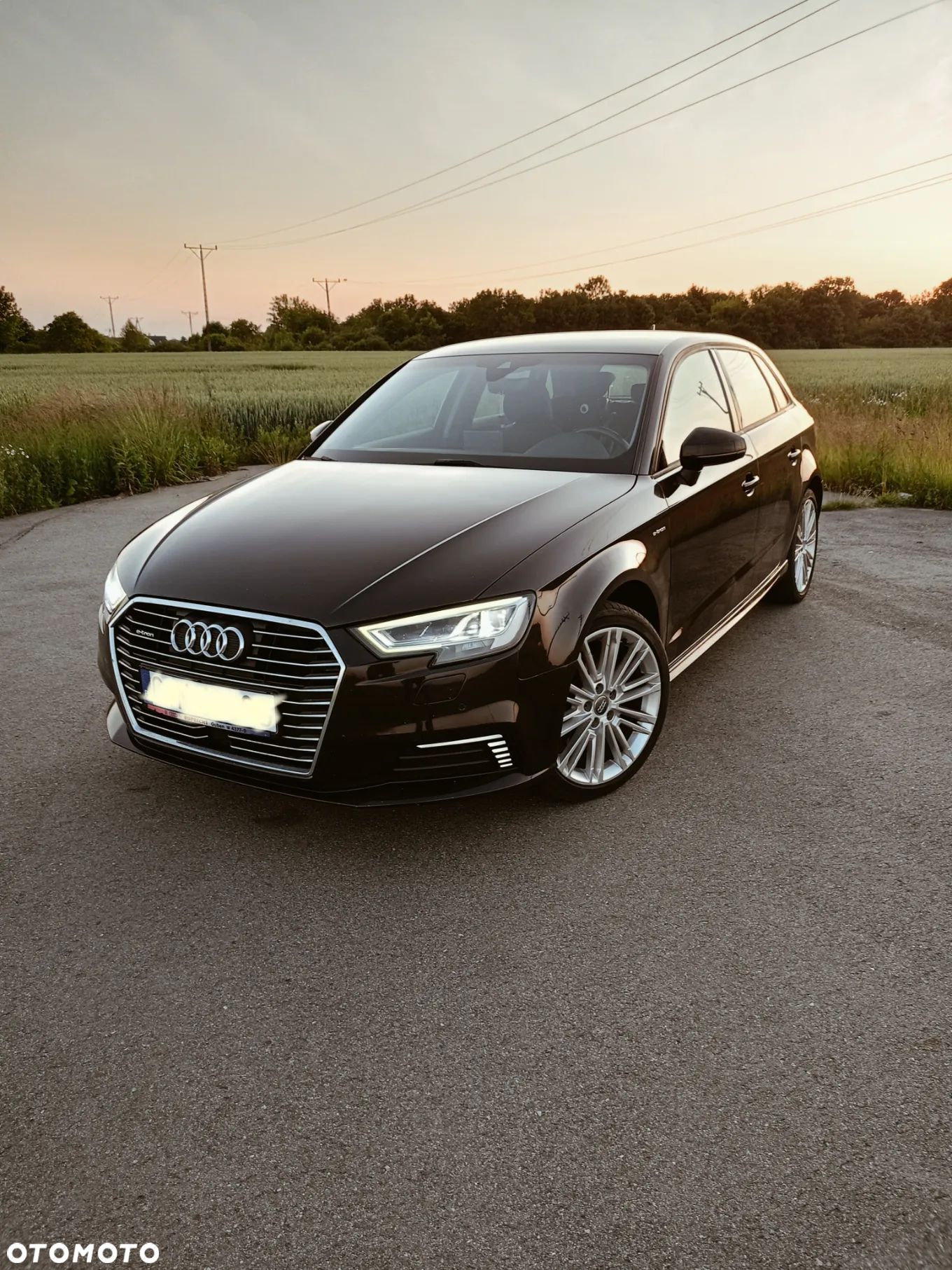 Audi A3 1.4 TFSI E-tron Attraction e-S tronic - 1