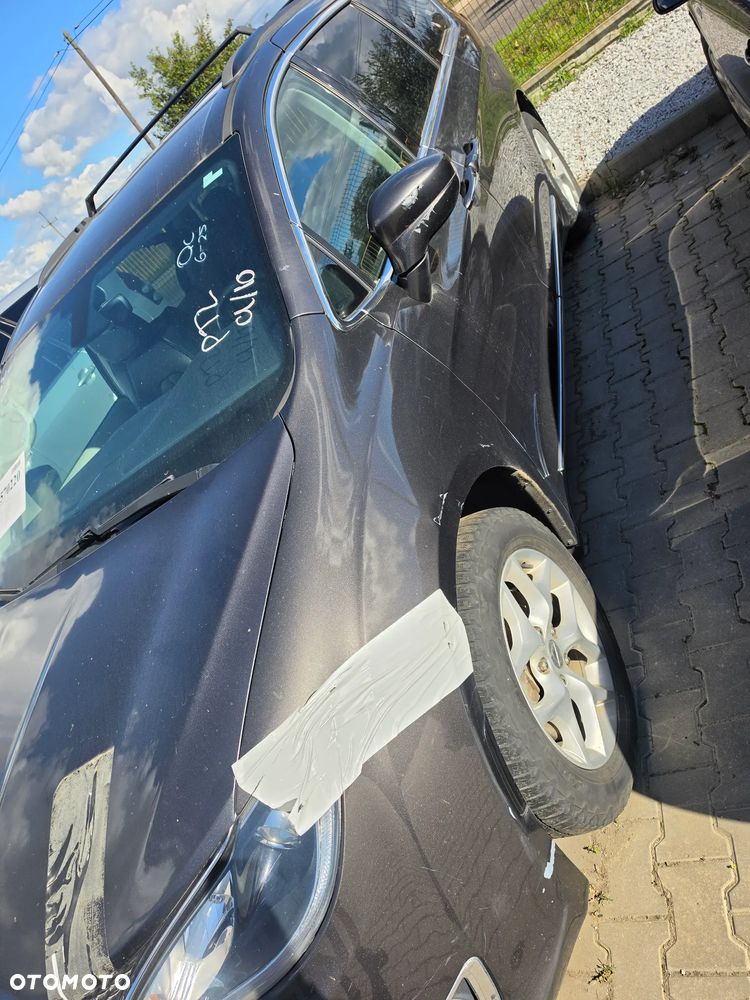 Chrysler Pacifica 2017 photo 2
