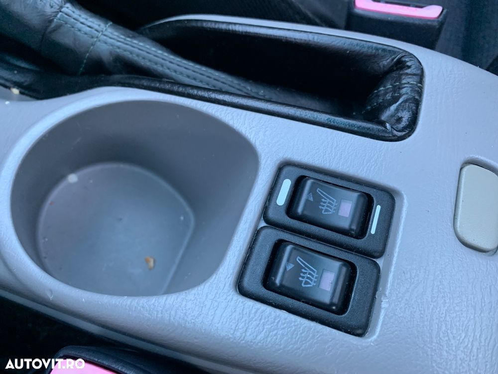 Subaru Forester 2.0 Base Aut - 24