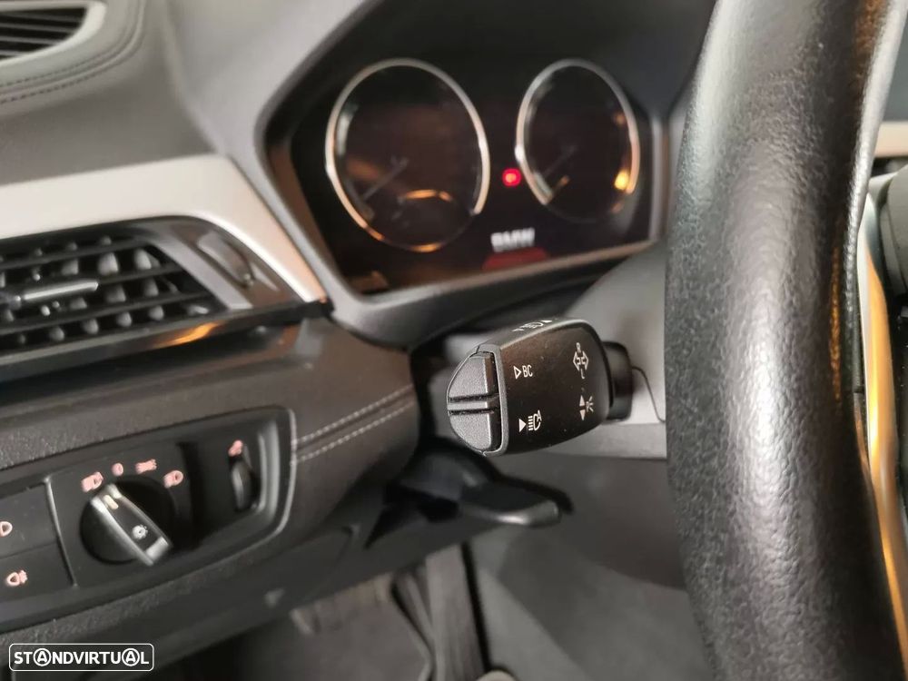 BMW 216 Active Tourer d Advantage - 9