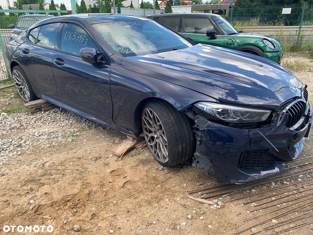BMW Seria 8 - 2