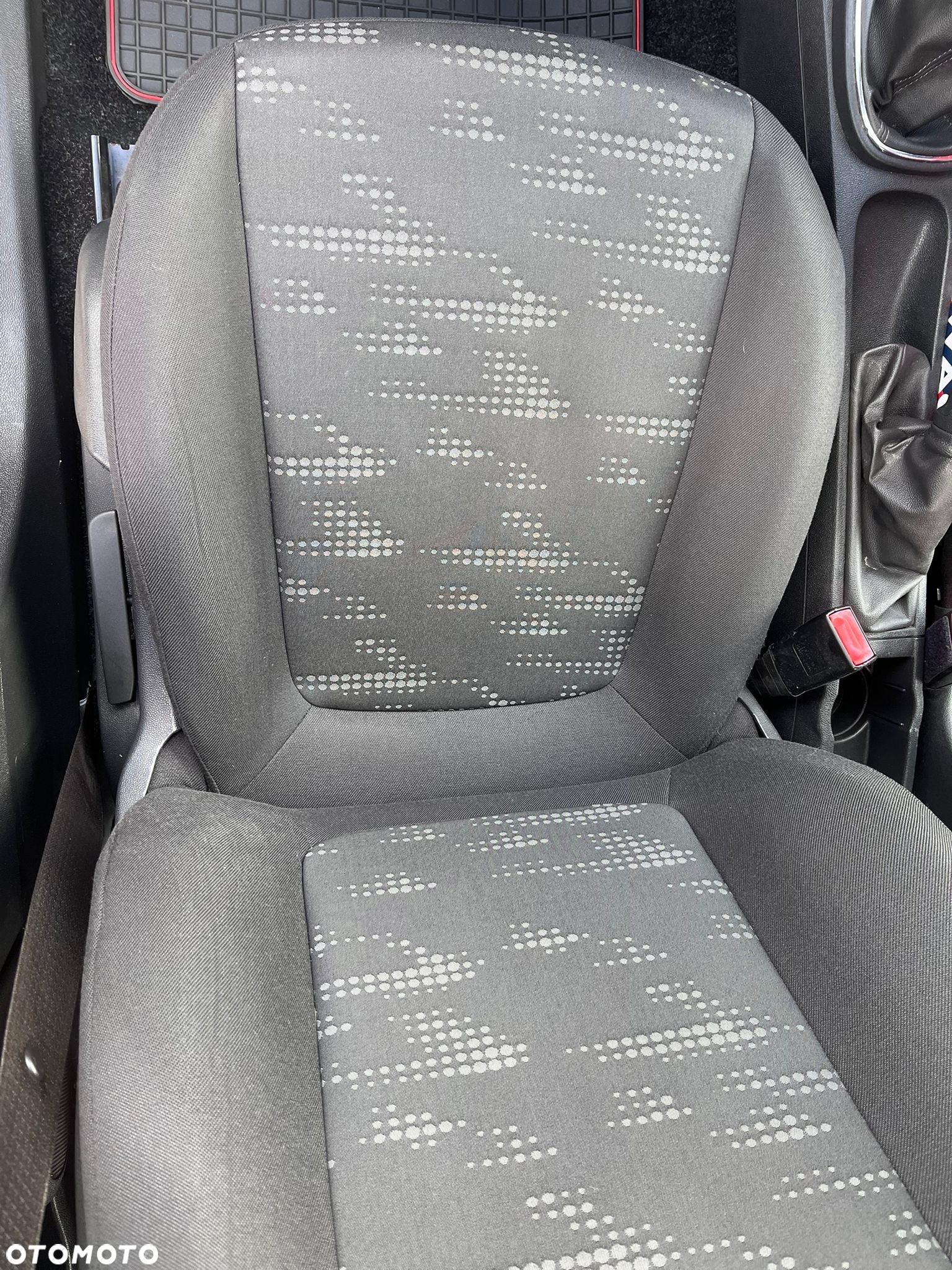 Opel Corsa 1.4 16V Color Elegance - 20