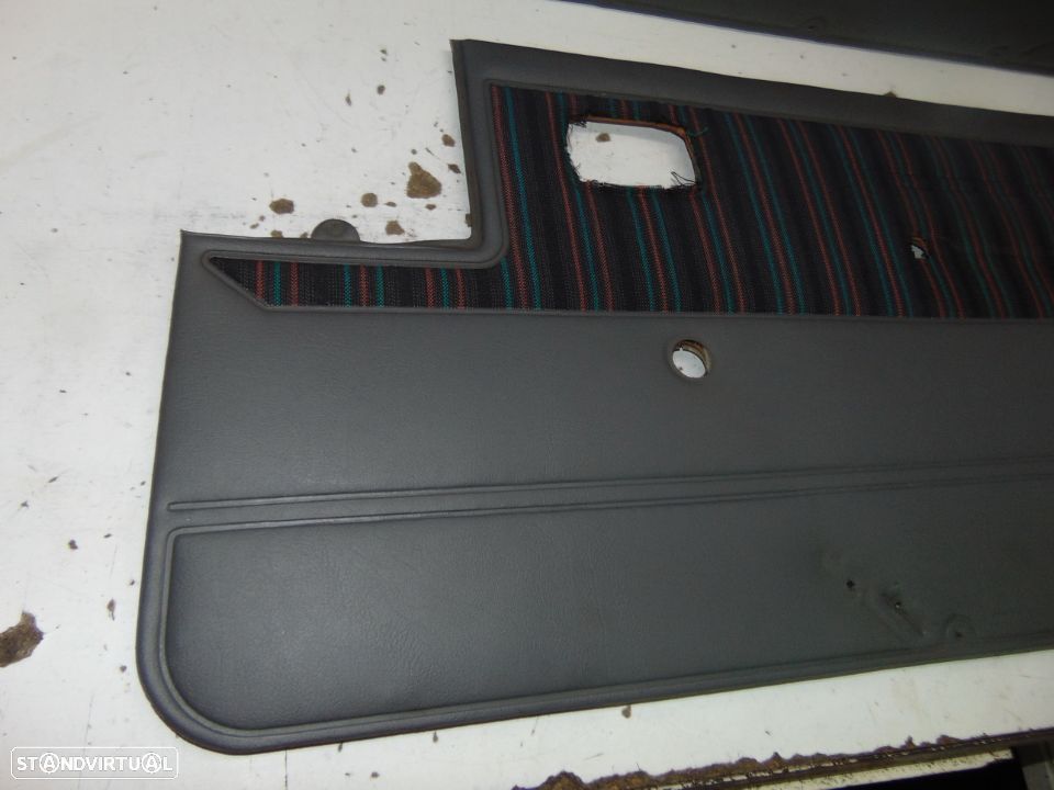 Peugeot 205 3 portas quartelas - 4