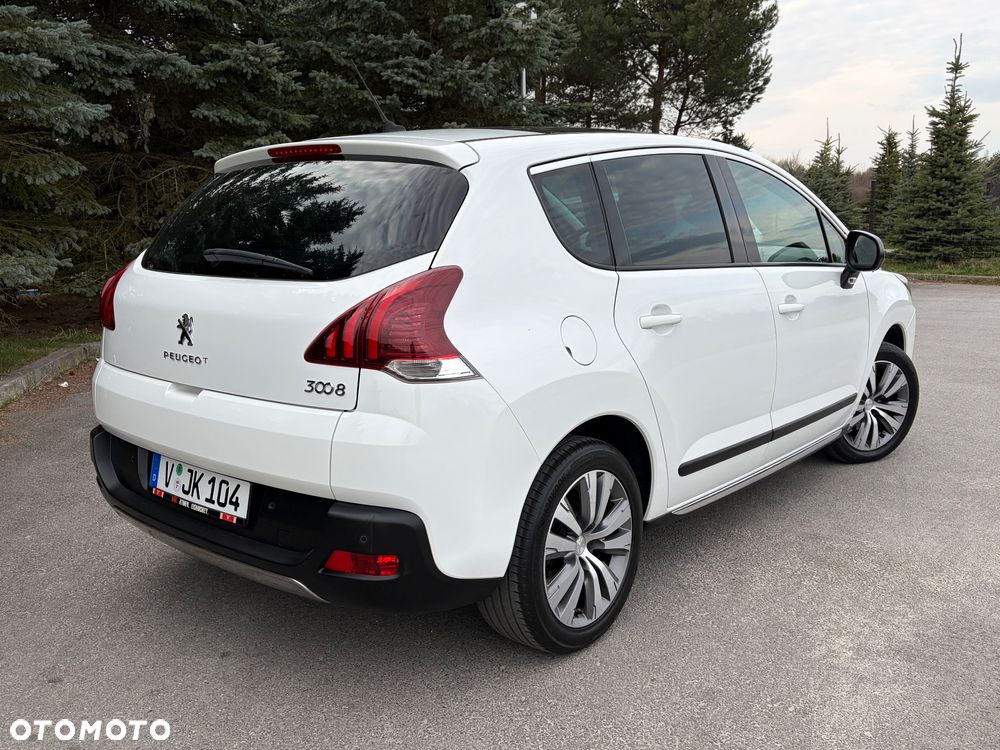 Peugeot 3008 2.0 HDi Premium+ - 2