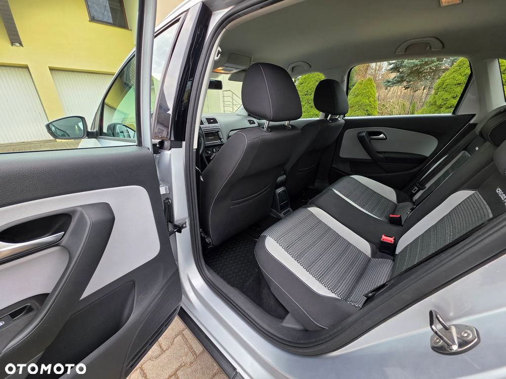 Volkswagen Polo Cross - 8
