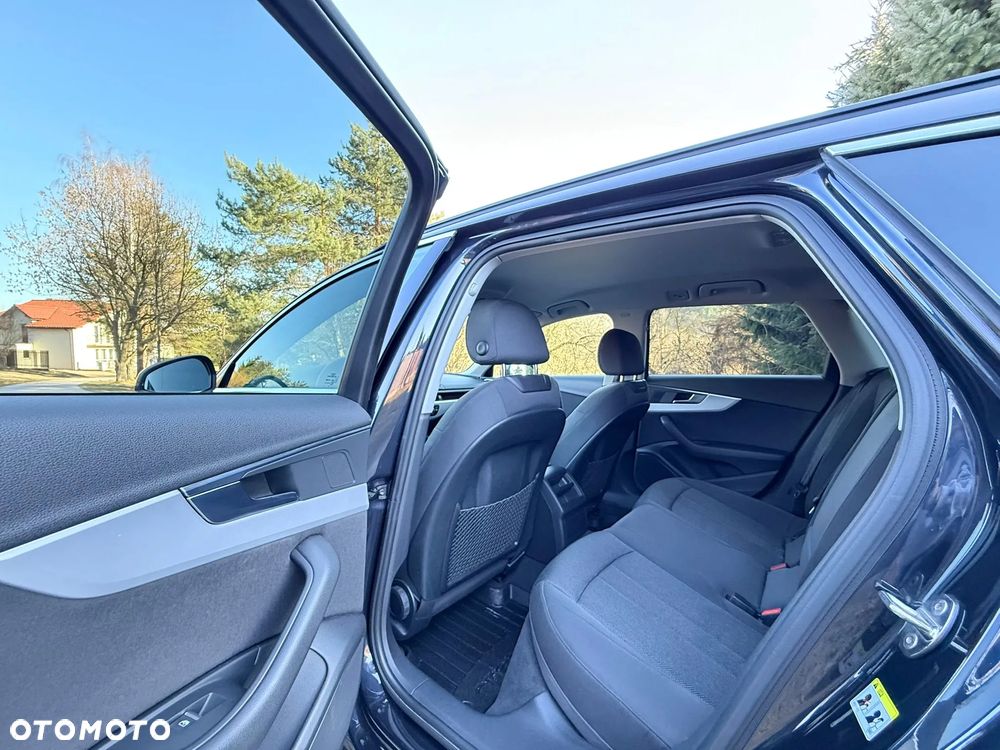 Audi A4 Avant 2.0 TDI S tronic quattro - 21