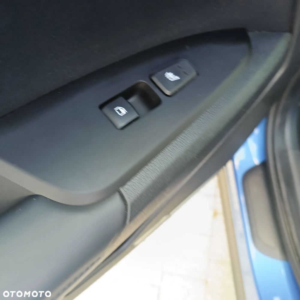 Kia Sportage 1.6 T-GDI MHEV Business Line 2WD DCT - 14