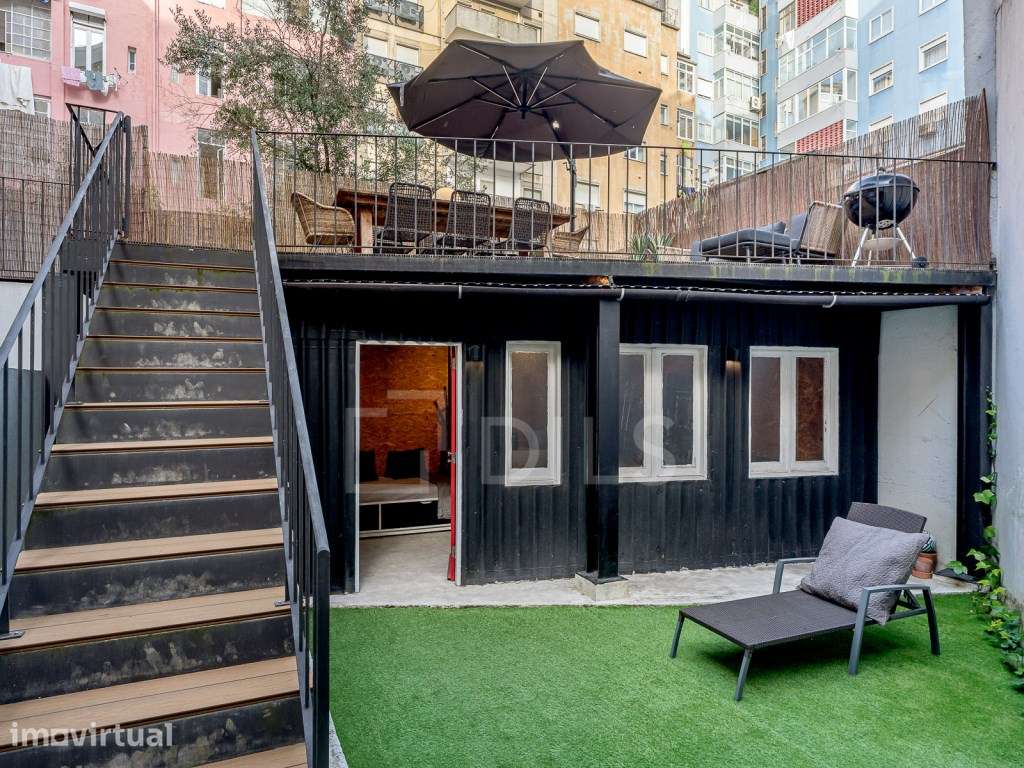 Apartamento T3+1 com Jardim Privativo nas Avenidas Novas - Grande imagem: 2/30