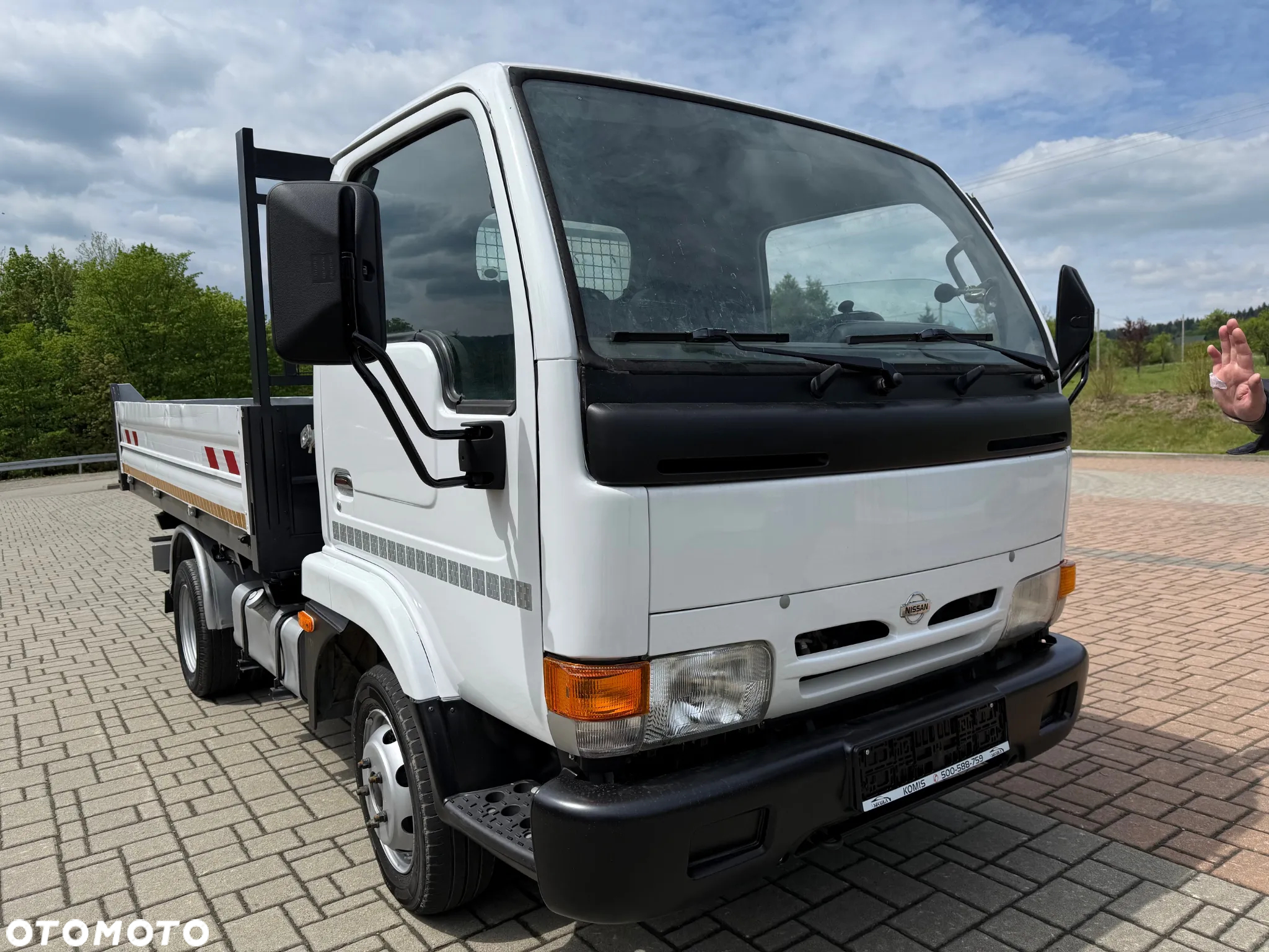 Nissan Cabstar - 10