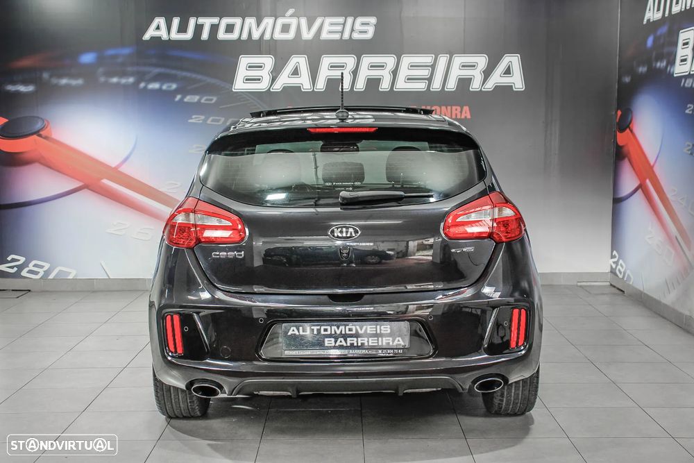 Kia Ceed 1.6 CRDi GT Line - 29