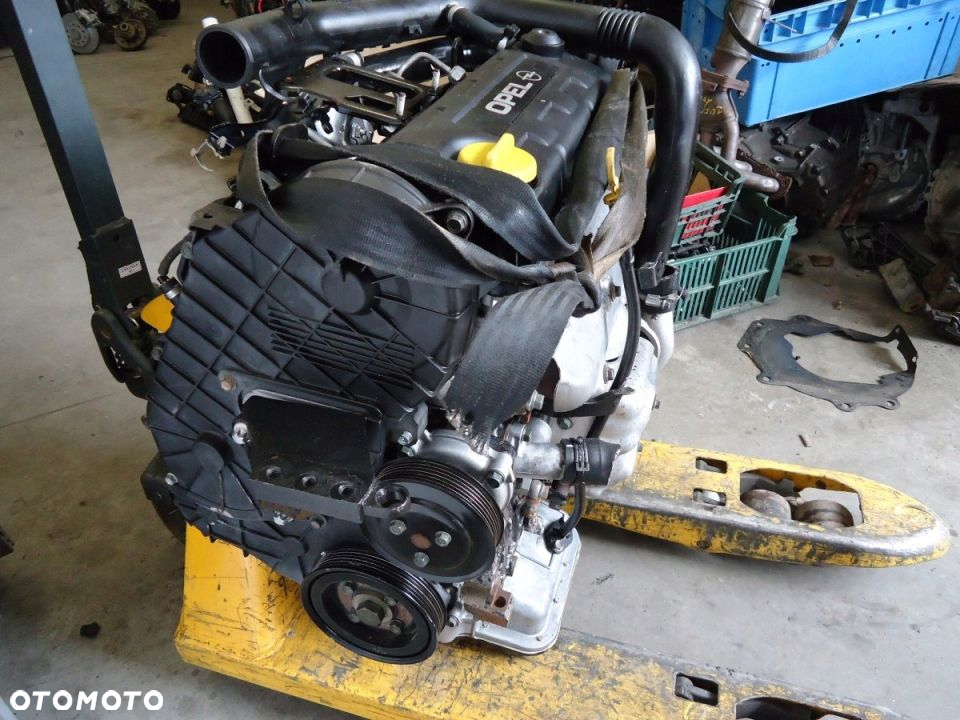 SILNIK SŁUPEK OPEL ASTRA G II 2 MERIVA, 1,7 DTI - 3