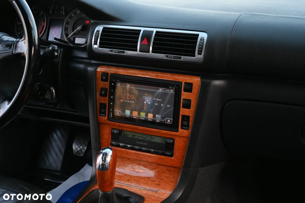 Skoda Superb 2.0 TDI DPF Prestige - 24