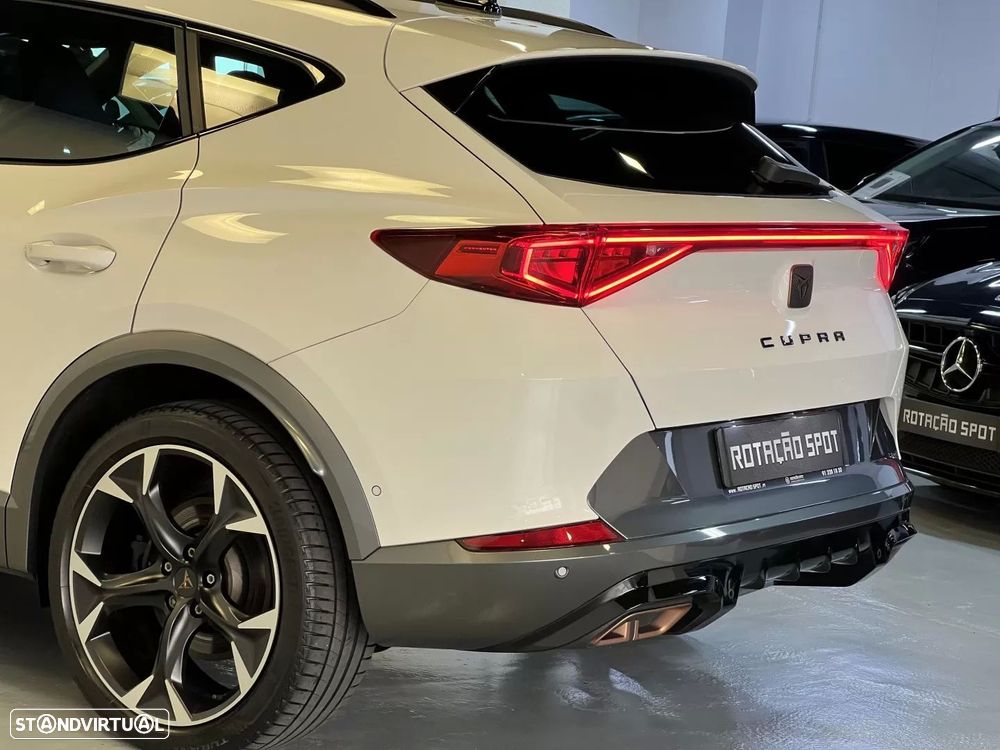 Cupra Formentor VZ 1.4 e-Hybrid DSG - 23