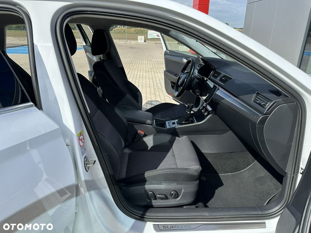 Skoda Superb 2.0 TDI SCR Style DSG - 16