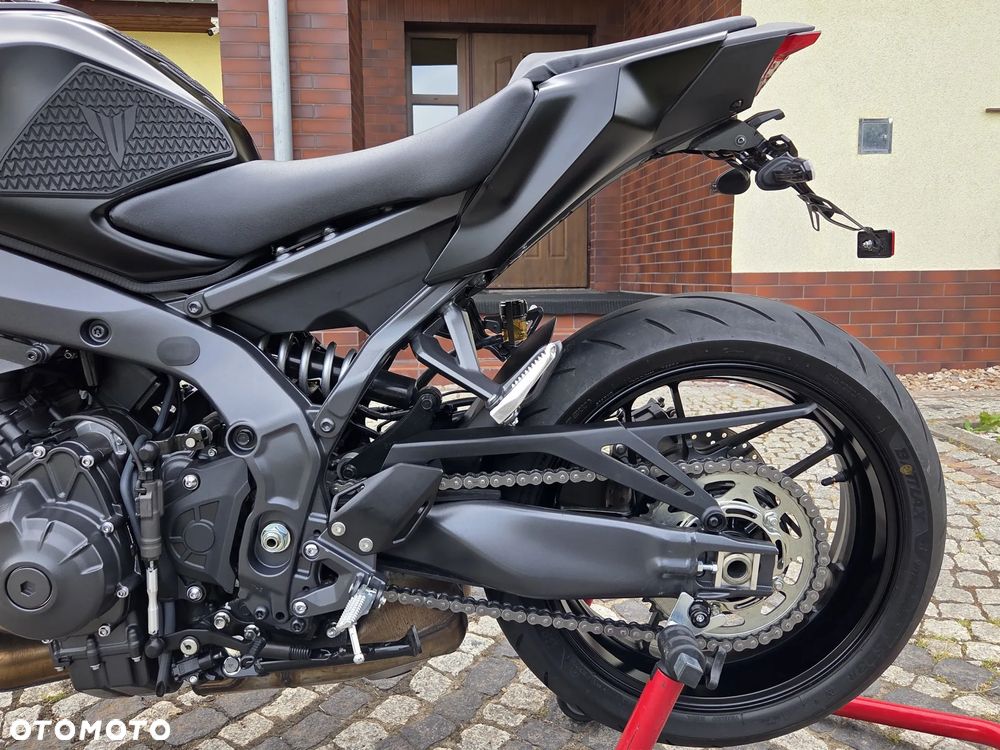 Yamaha MT - 9