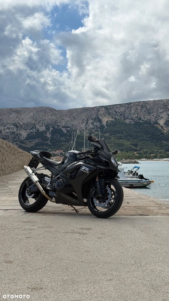 Suzuki GSX-R - 7