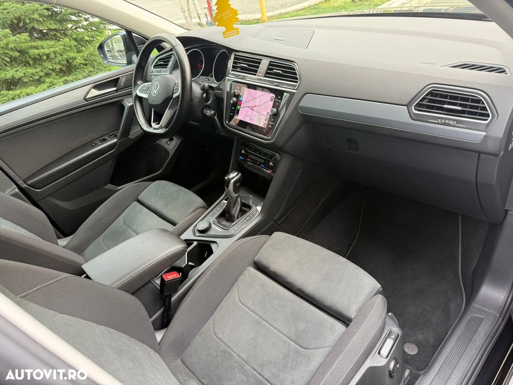 Volkswagen Tiguan 2.0 TDI SCR 4MOTION DSG Elegance - 10