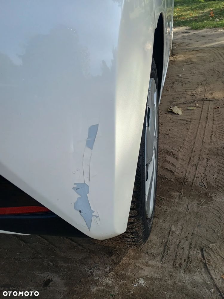 Toyota Aygo x-play - 5