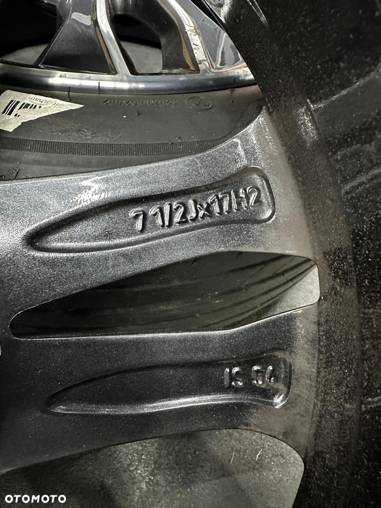 Koła Felgi Aluminiowe 7,5Jx17 ET54 BMW 1 F40 2 F44 Bridgestone 25r 19r 225/45 - 28