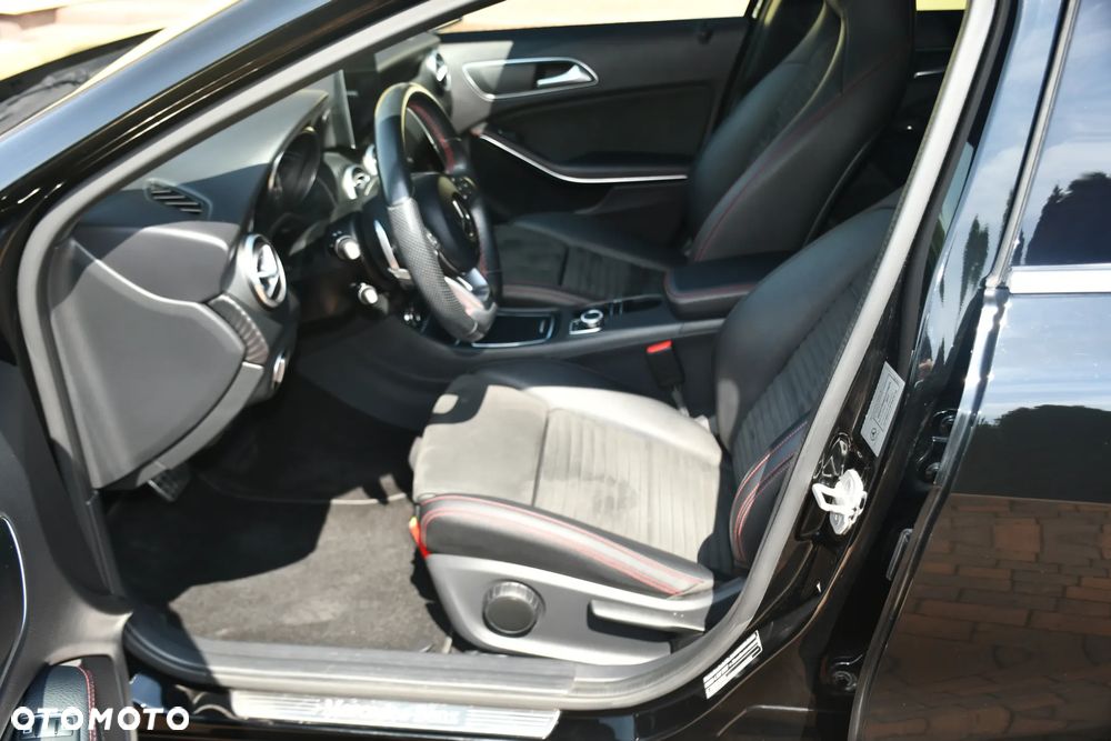 Mercedes-Benz Klasa A 200 7G-DCT AMG Line - 16