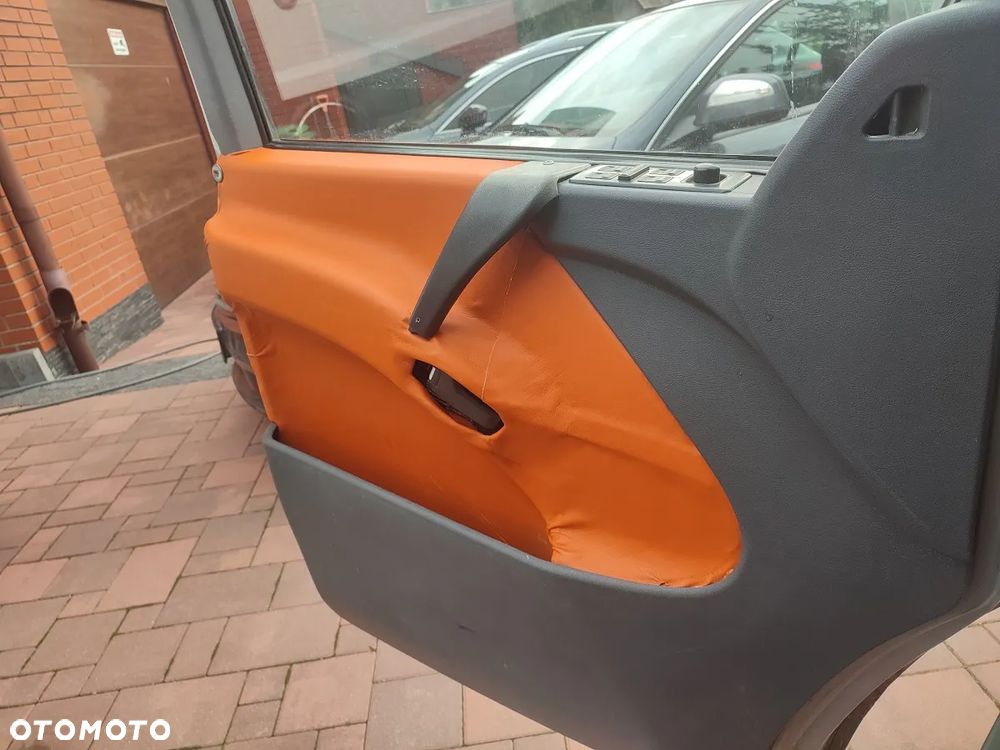 Mercedes-Benz Vito - 5