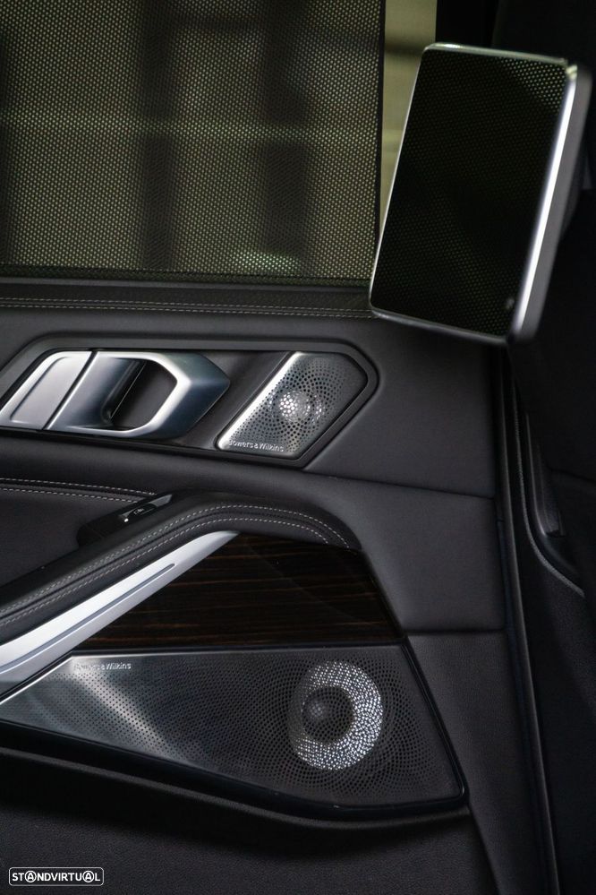 BMW X5 45 e xDrive Pack M - 25