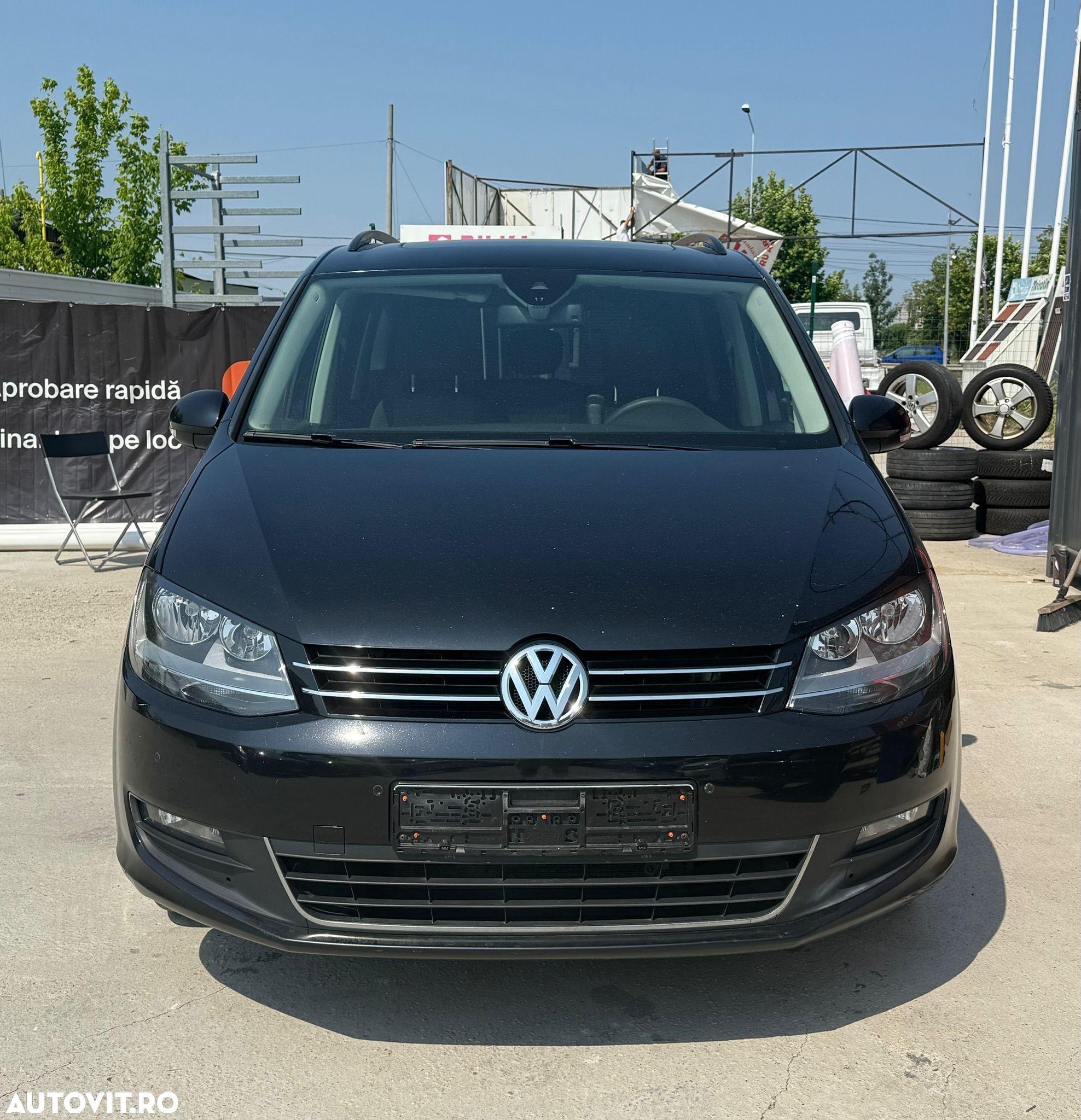 Volkswagen Sharan 2.0 TDI DSG Comfortline - 1
