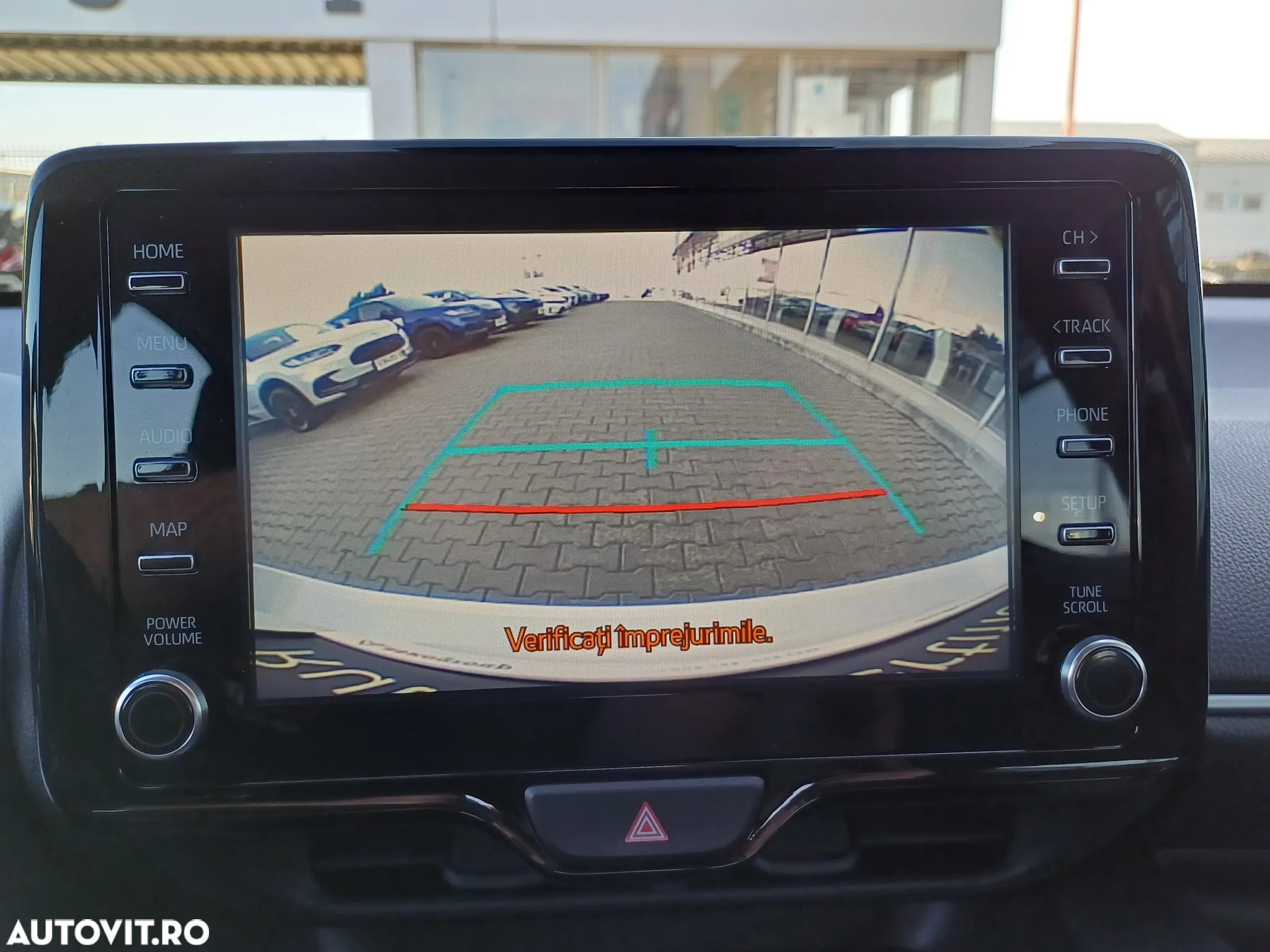 Toyota Yaris 1.5 VVT-i HSD Dynamic - 14