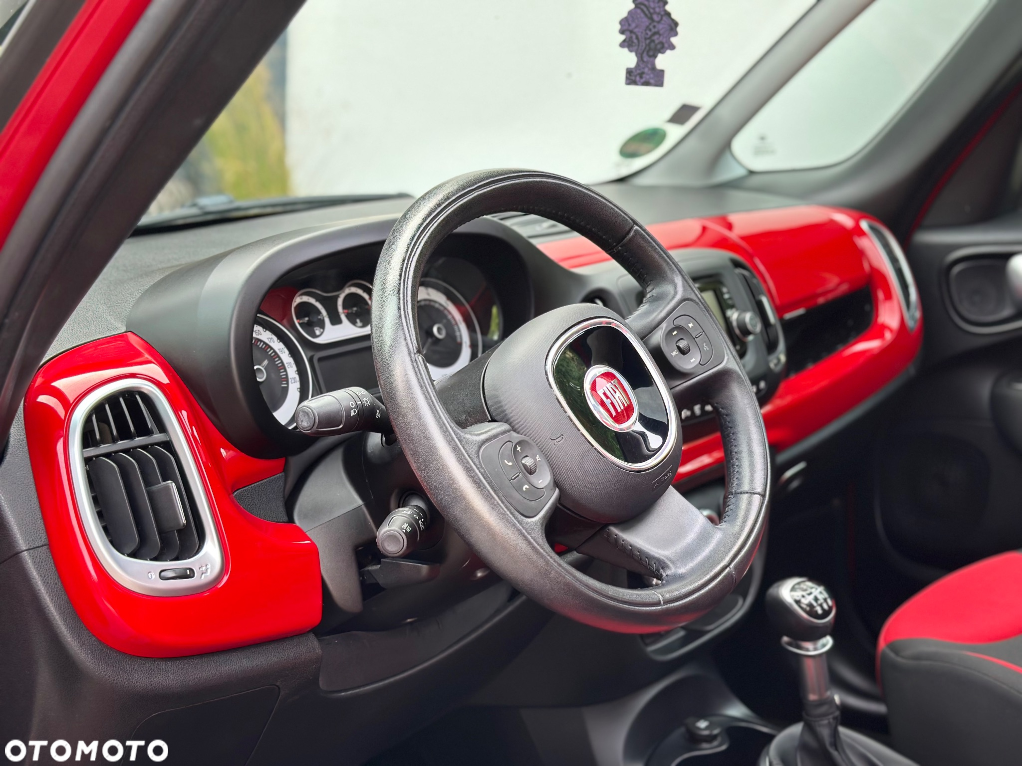 Fiat 500L 1.4 16V (RED) - 18