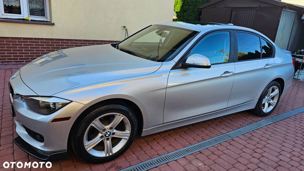 BMW Seria 3 328i xDrive Sport-Aut Sport Line - 14