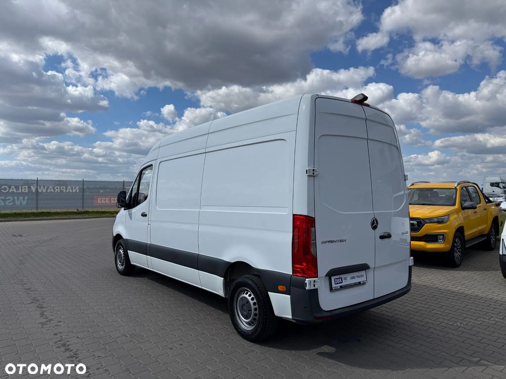 Mercedes-Benz SPRINTER - 7
