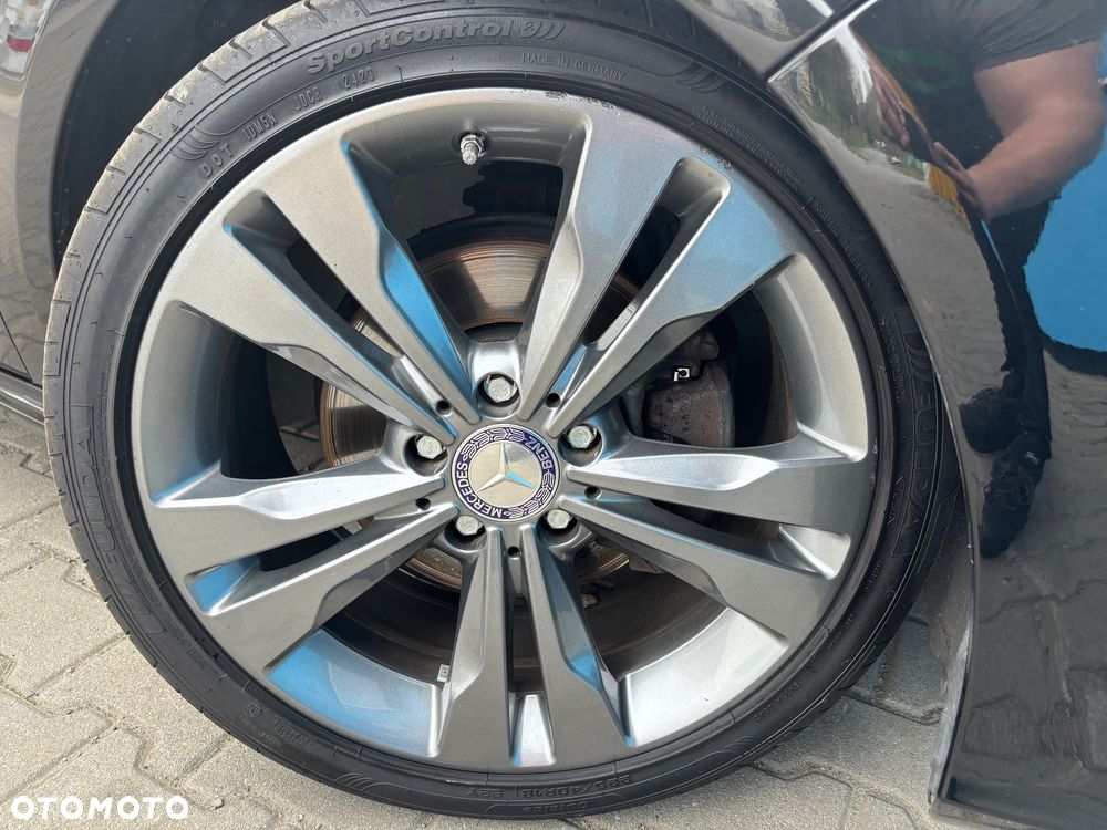 Mercedes-Benz CLA 220 CDI 7G-DCT AMG Line - 14