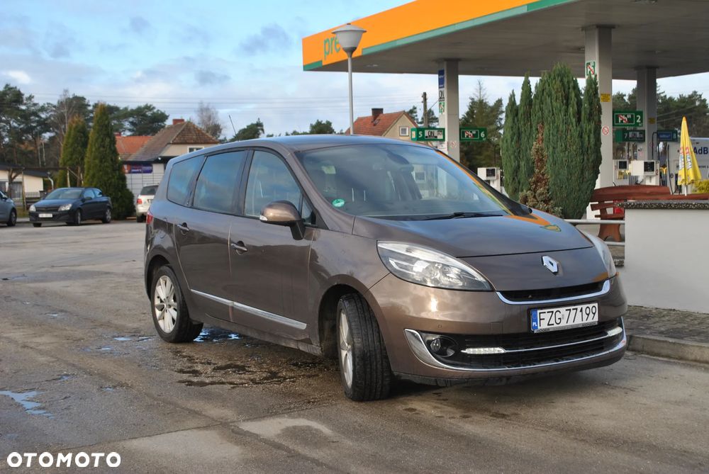 Renault Scenic dCi 160 FAP Bose Edition - 2