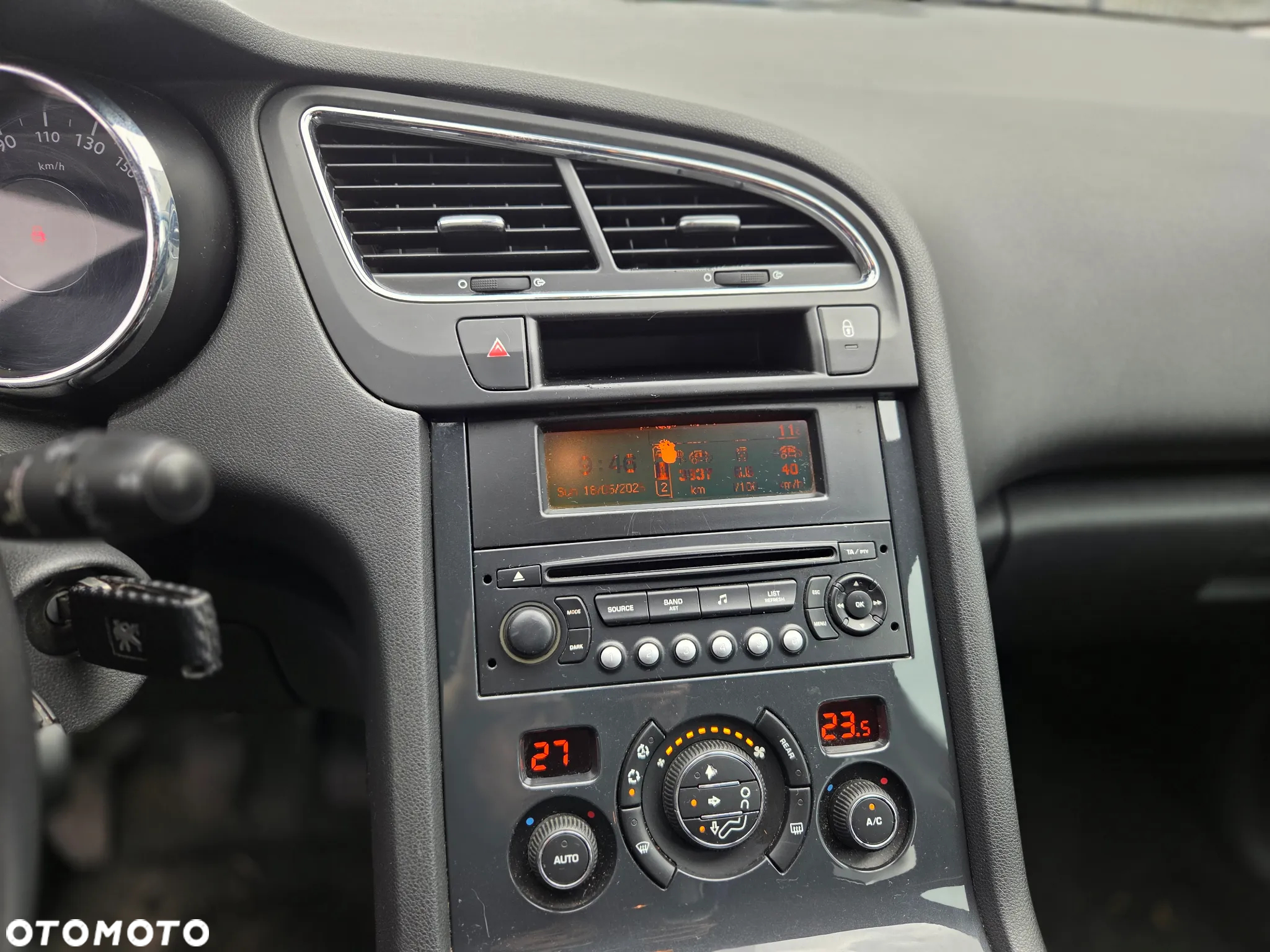 Peugeot 5008 - 21