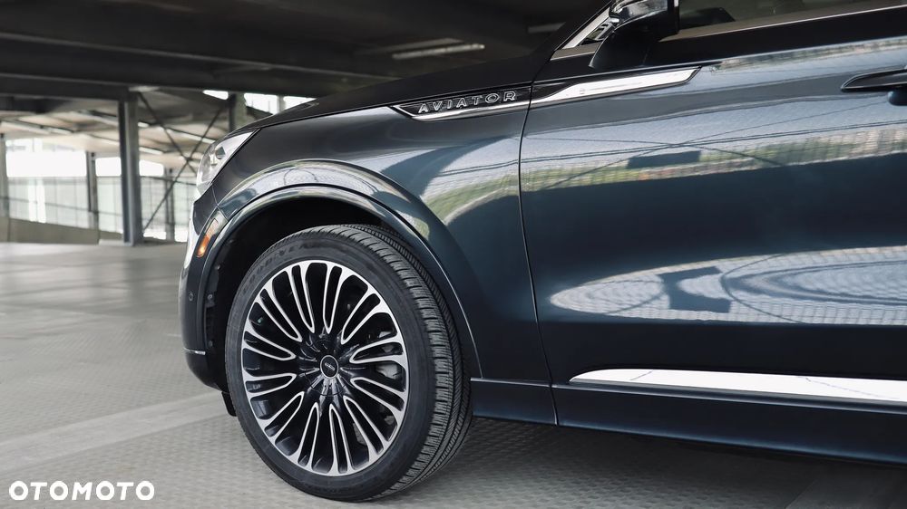 Lincoln Aviator - 13
