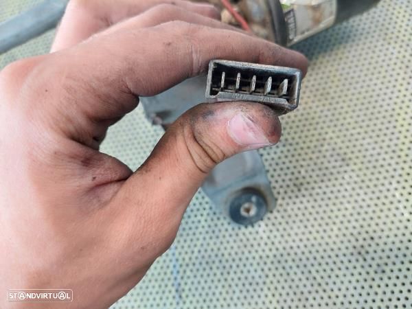 Armaçao Limpa Vidros Renault 5 (122_) - 3