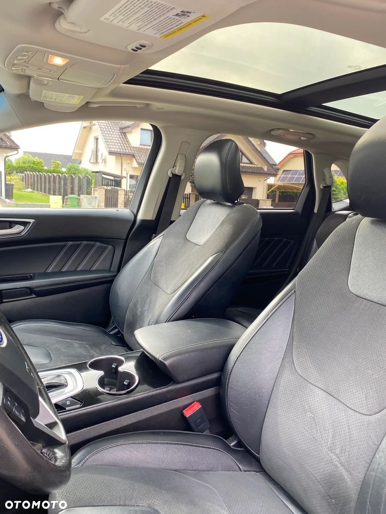 Ford Edge - 12