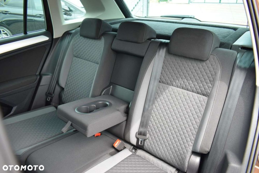 Volkswagen Tiguan - 23