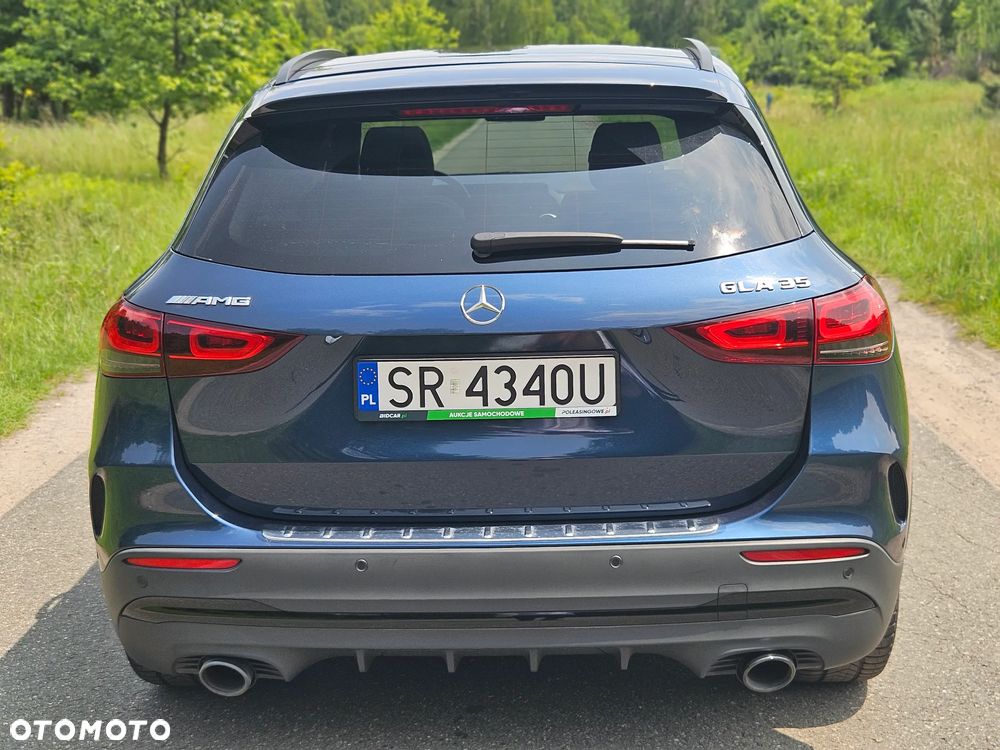 Mercedes-Benz GLA AMG 35 4-Matic - 12