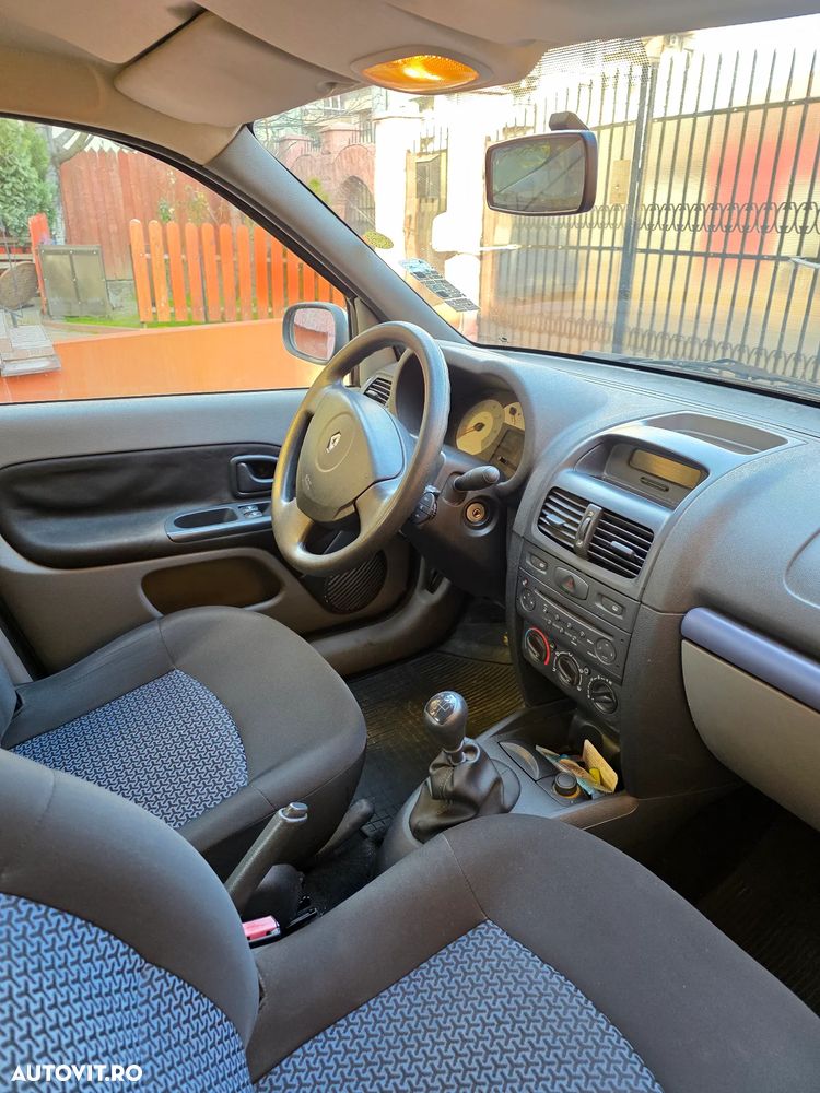 Renault Symbol 1.4 Authentique - 9