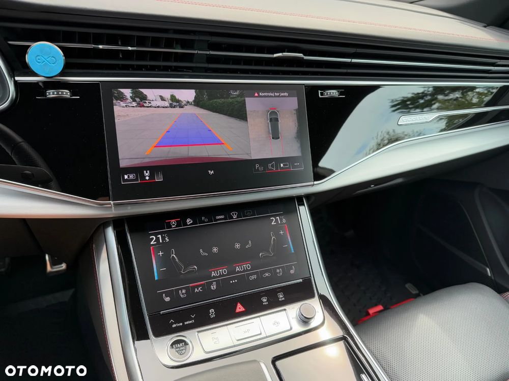 Audi Q8 - 15