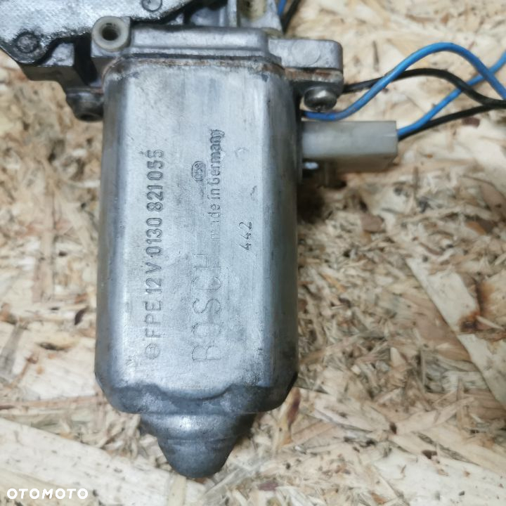 BMW E24 635CSI EUROPA SILNICZEK LEWY/PRAWY ELEKTRYCZNY SZYBY TYŁ SPRAWNE NR. 51371365335/51371365336 - 6