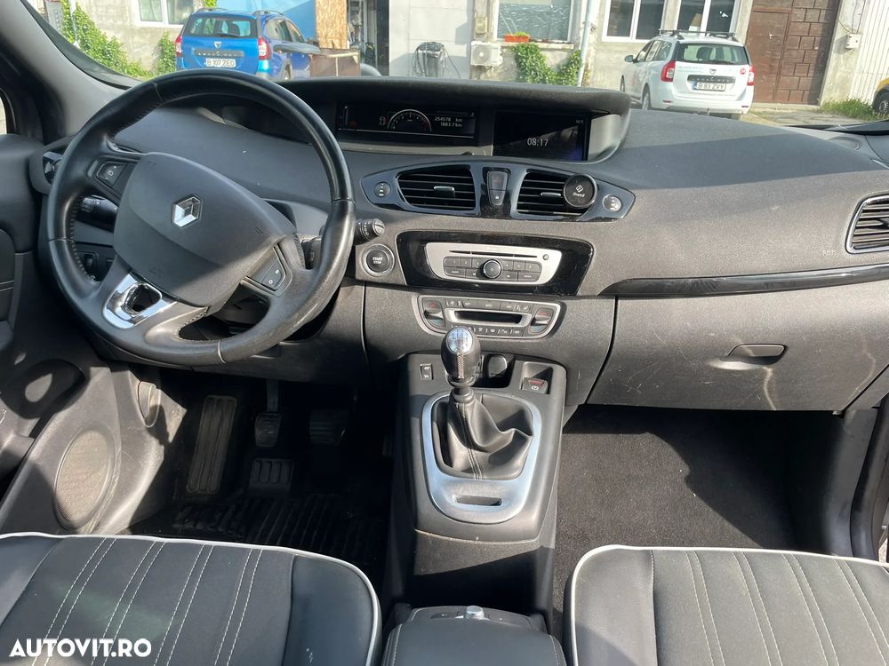 Renault Scenic - 2