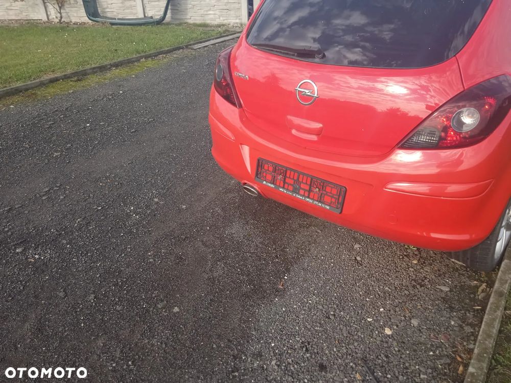 Opel Corsa 1.4 16V 111 - 18