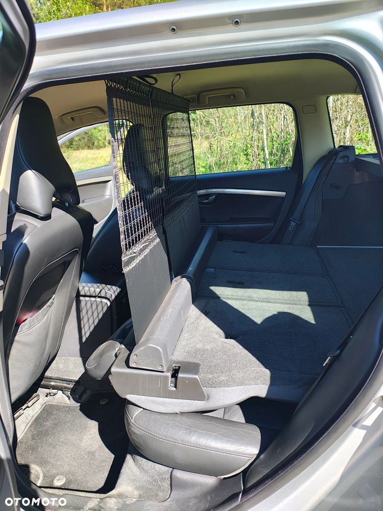 Volvo V70 2.0D Kinetic - 26
