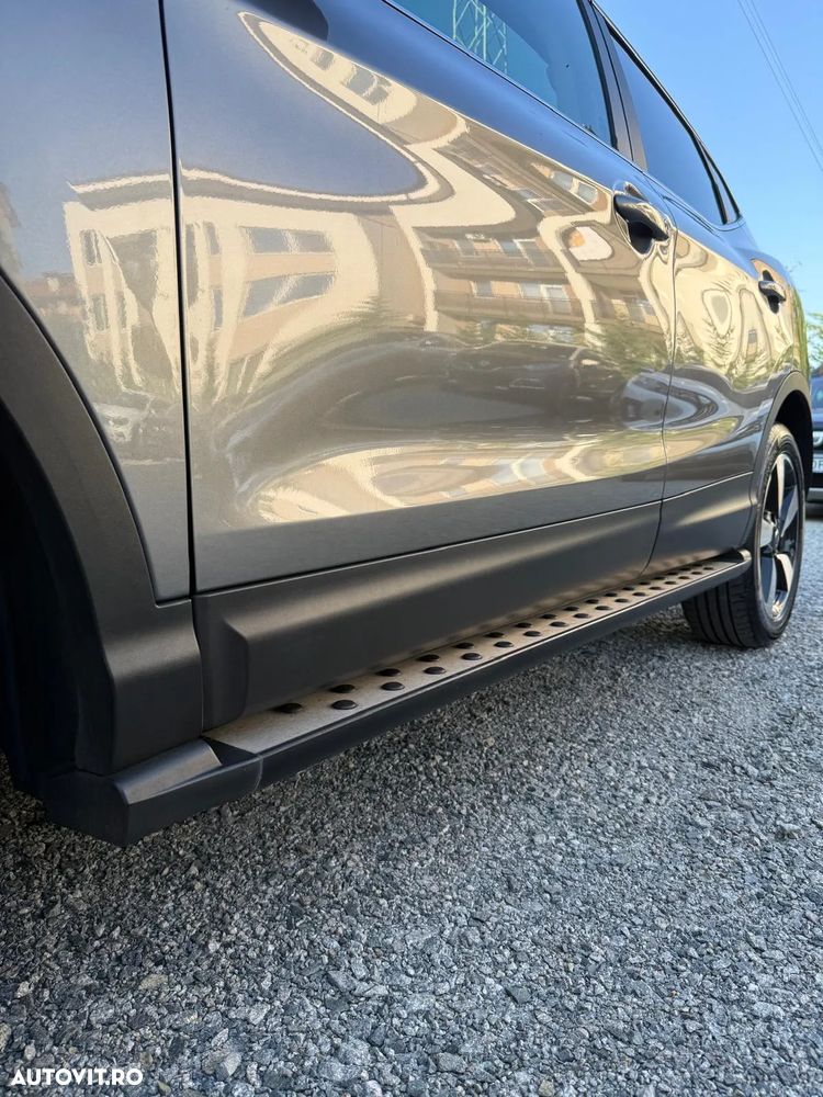 Nissan Qashqai 1.5 DCI N-Connecta - 35