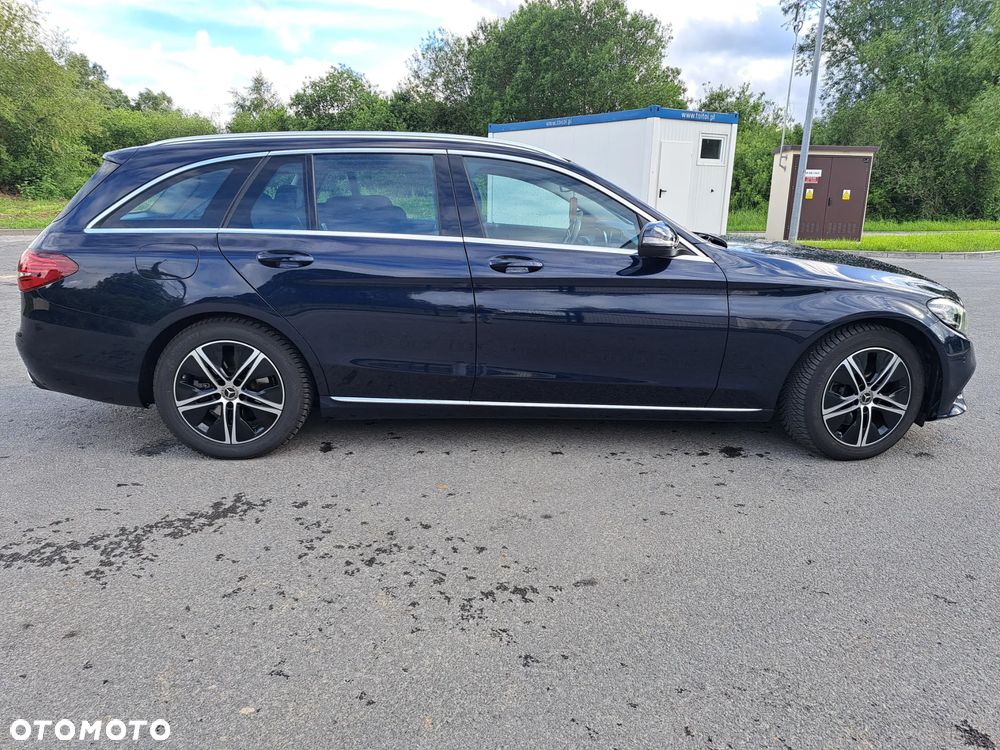 Mercedes-Benz Klasa C 200 d 9G-TRONIC - 8