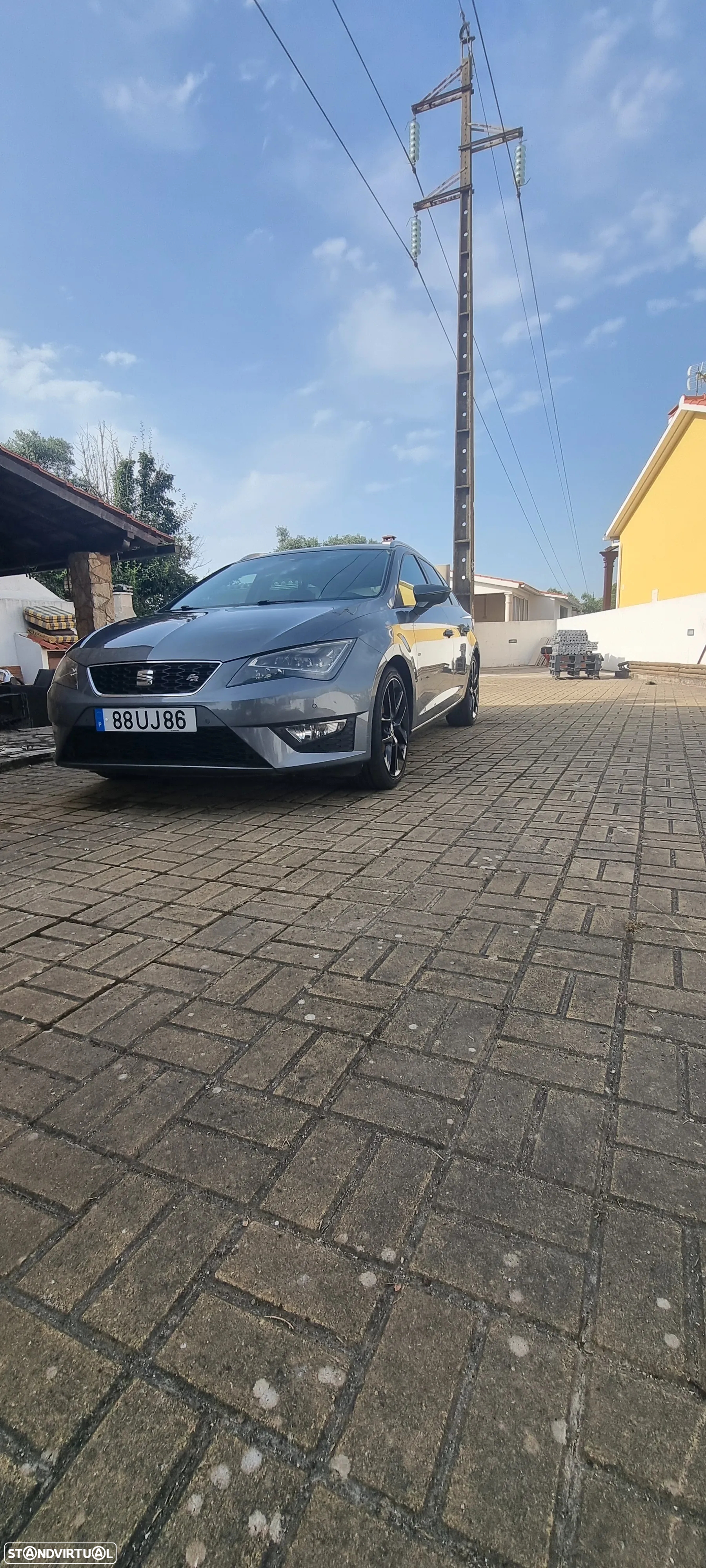 SEAT Leon ST 2.0 TDI FR - 6
